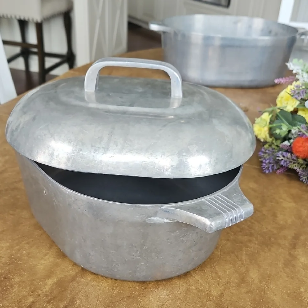 Magnalite Vintage  Cookware Roasting Pan with Lid - Picture 4 of 9